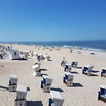 Erdgeschosswohnung In Alt-Westerland.