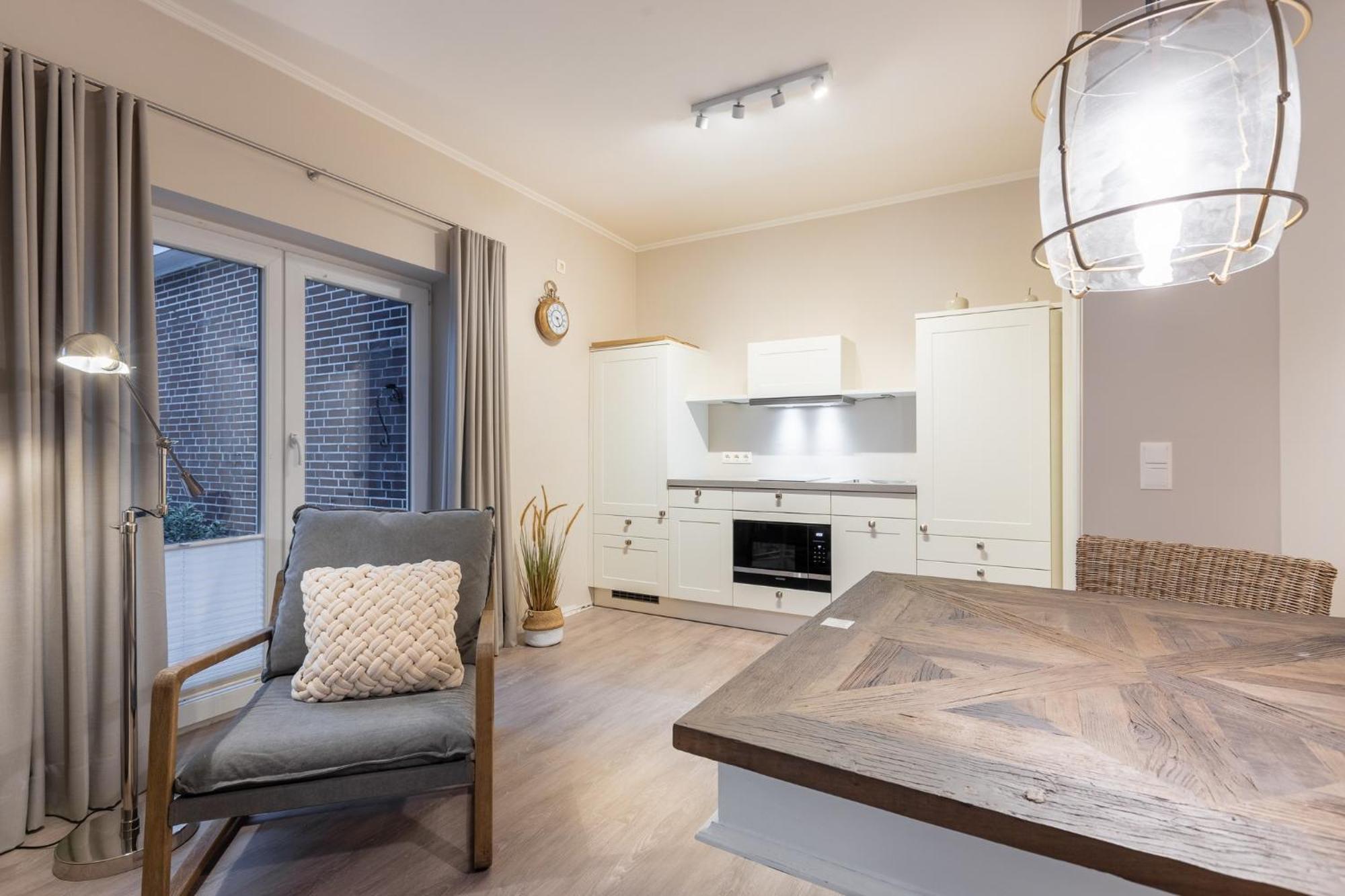 Erdgeschosswohnung In Alt-westerland. Apartment